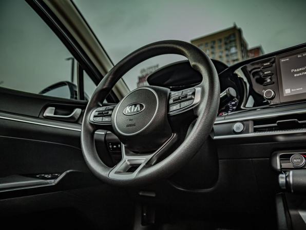 Kia K5 III с пробегом 2021 года, цена 2 499 000 рублей, 63389 км, седан, Автокод Объявления