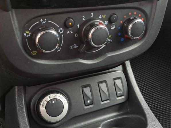 Renault Duster I Рестайлинг с пробегом 2019 года, цена 1 260 000 рублей, 169154 км, внедорожник, Автокод Объявления