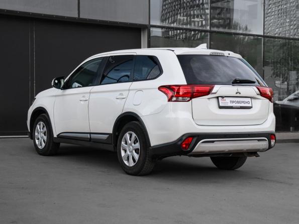 Mitsubishi Outlander III Рестайлинг 3 с пробегом 2019 года, цена 2 150 000 рублей, 77082 км, внедорожник, Автокод Объявления