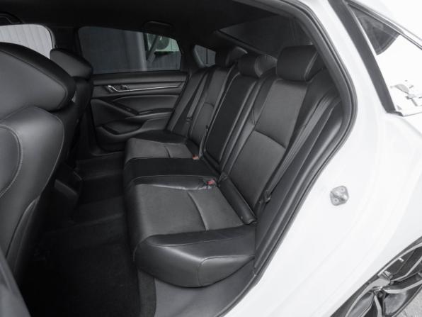 Honda Accord X с пробегом 2018 года, цена 1 875 000 рублей, 118835 км, седан, Автокод Объявления
