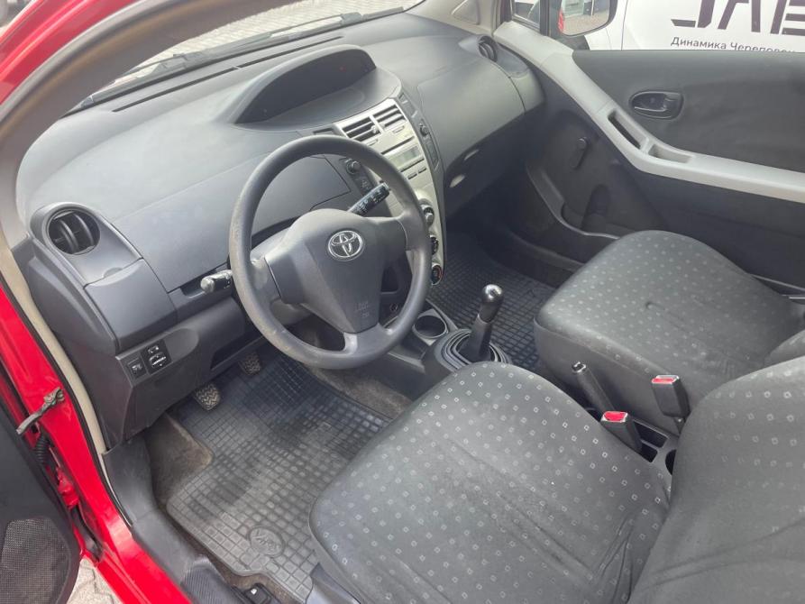 Toyota Yaris II Череповец  - изображение 9