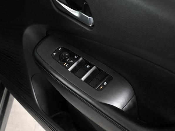 Nissan Note III с пробегом 2021 года, цена 1 890 000 рублей, 91589 км, хэтчбек, Автокод Объявления