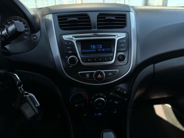 Hyundai Solaris I Рестайлинг с пробегом 2014 года, цена 999 000 рублей, 113298 км, седан, Автокод Объявления