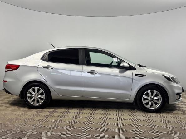 Kia Rio III Рестайлинг с пробегом 2016 года, цена 960 000 рублей, 177641 км, седан, Автокод Объявления