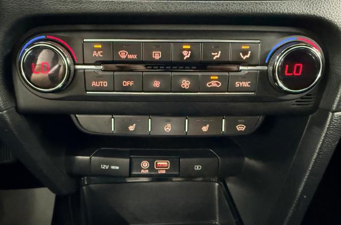 Kia Ceed III с пробегом 2019 года, цена 1 770 000 рублей, 154498 км, хэтчбек, Автокод Объявления