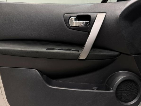 Nissan Qashqai I Рестайлинг с пробегом 2010 года, цена 899 000 рублей, 324495 км, внедорожник, Автокод Объявления