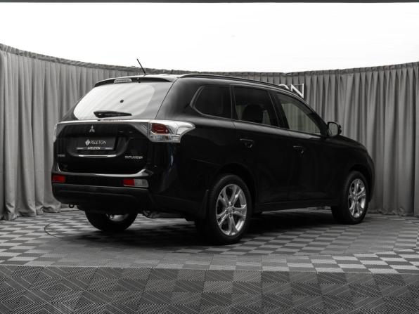 Mitsubishi Outlander III с пробегом 2012 года, цена 1 370 000 рублей, 238663 км, внедорожник, Автокод Объявления