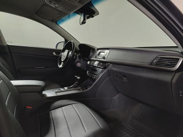 Kia Optima IV с пробегом 2017 года, цена 2 050 000 рублей, 71921 км, седан, Автокод Объявления