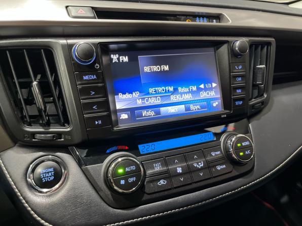 Toyota RAV4 IV (XA40) Рестайлинг с пробегом 2019 года, цена 2 850 000 рублей, 117000 км, внедорожник, Автокод Объявления