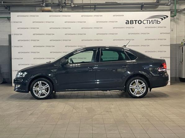 Volkswagen Polo V Рестайлинг с пробегом 2018 года, цена 1 139 000 рублей, 56095 км, седан, Автокод Объявления