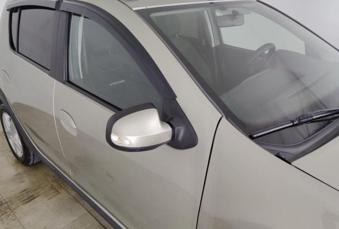Renault Sandero II с пробегом 2015 года, цена 765 000 рублей, 174960 км, хэтчбек, Автокод Объявления