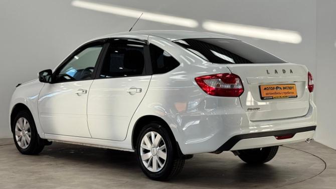 Lada (ВАЗ) Granta I Рестайлинг с пробегом 2023 года, цена 810 000 рублей, 25999 км, седан, Автокод Объявления