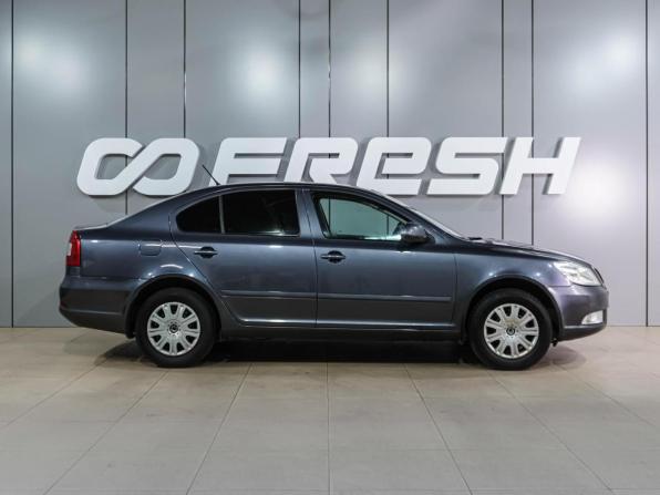 Skoda Octavia II (A5) Рестайлинг с пробегом 2013 года, цена 869 000 рублей, 124290 км, лифтбек, Автокод Объявления