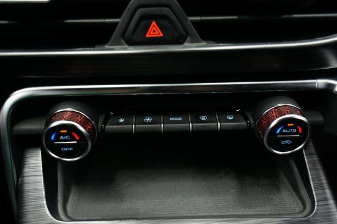 Geely Tugella I Рестайлинг с пробегом 2023 года, цена 3 194 000 рублей, 38105 км, внедорожник, Автокод Объявления