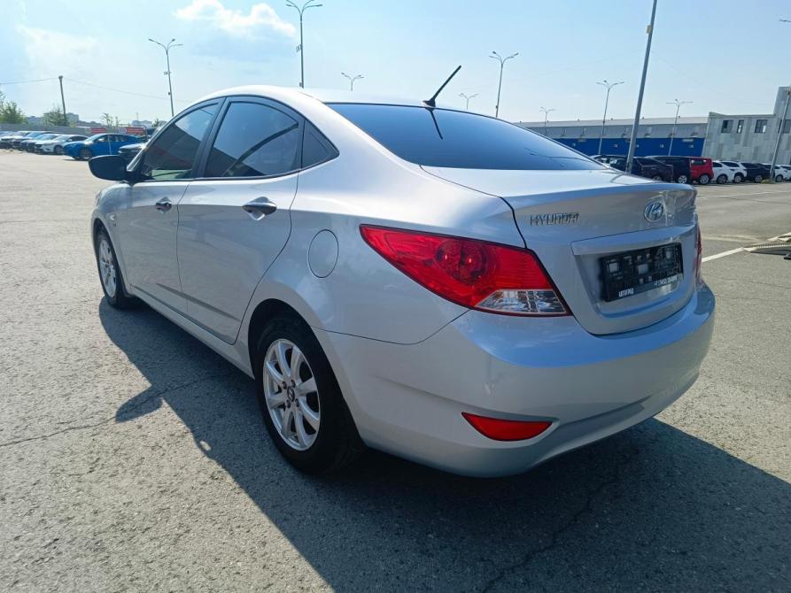 Hyundai Solaris I Тюмень  - изображение 6
