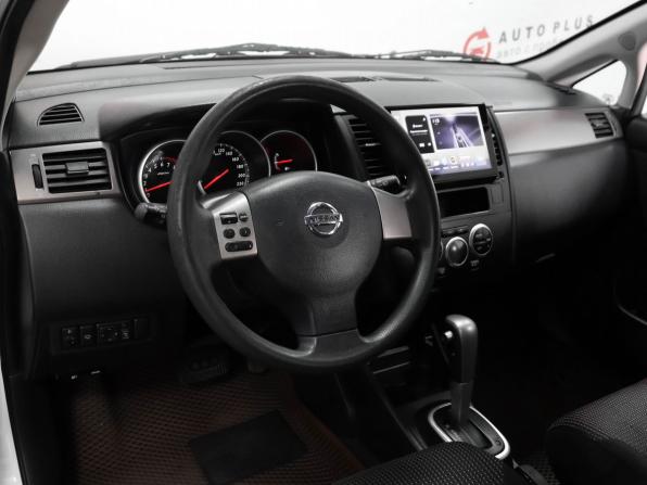 Nissan Tiida I Рестайлинг с пробегом 2012 года, цена 699 000 рублей, 260534 км, хэтчбек, Автокод Объявления
