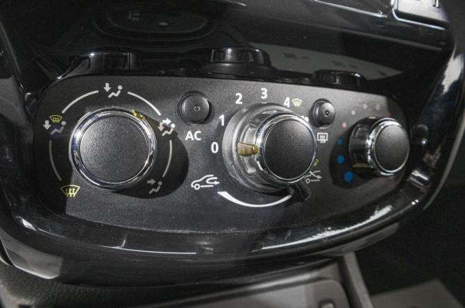 Nissan Terrano III (D10) с пробегом 2014 года, цена 1 099 000 рублей, 177000 км, внедорожник, Автокод Объявления