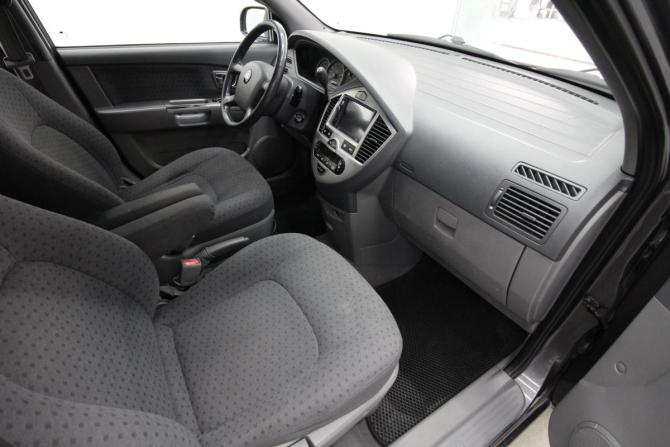 Kia Carens I (RS) Рестайлинг с пробегом 2006 года, цена 700 000 рублей, 159000 км, минивэн, Автокод Объявления