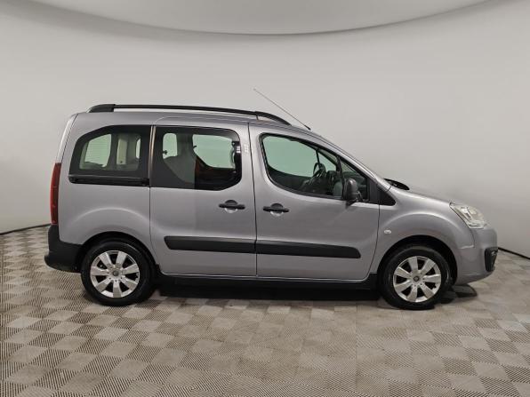 Citroen Berlingo II Рестайлинг 2 с пробегом 2017 года, цена 1 399 000 рублей, 71888 км, компактвэн, Автокод Объявления