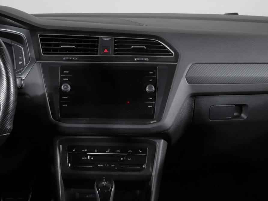 Volkswagen Tiguan II Рестайлинг Москва  - изображение 13