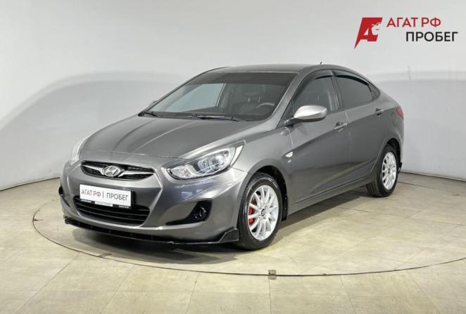 Hyundai Solaris I с пробегом 2014 года, цена 920 000 рублей, 135120 км, седан, Автокод Объявления