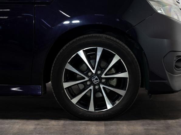 Honda Stepwgn IV Рестайлинг с пробегом 2013 года, цена 1 530 000 рублей, 145000 км, минивэн, Автокод Объявления