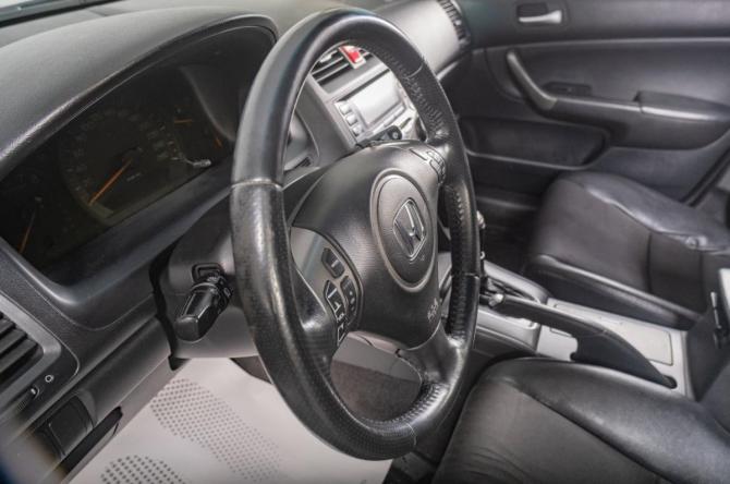 Honda Accord VII Рестайлинг с пробегом 2007 года, цена 949 000 рублей, 258000 км, седан, Автокод Объявления