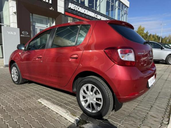Renault Sandero II с пробегом 2014 года, цена 663 520 рублей, 128637 км, хэтчбек, Автокод Объявления