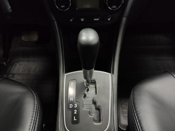 Hyundai Solaris I с пробегом 2012 года, цена 710 000 рублей, 182581 км, хэтчбек, Автокод Объявления