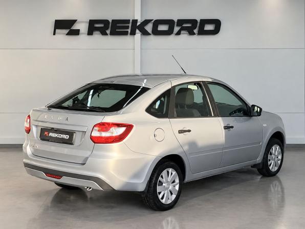 Lada (ВАЗ) Granta I Рестайлинг с пробегом 2018 года, цена 629 000 рублей, 58132 км, лифтбек, Автокод Объявления