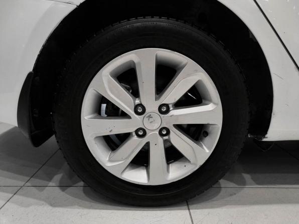 Kia Rio III Рестайлинг с пробегом 2015 года, цена 799 000 рублей, 225010 км, седан, Автокод Объявления