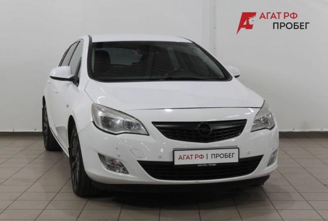 Opel Astra H Рестайлинг с пробегом 2010 года, цена 700 000 рублей, 145120 км, хэтчбек, Автокод Объявления