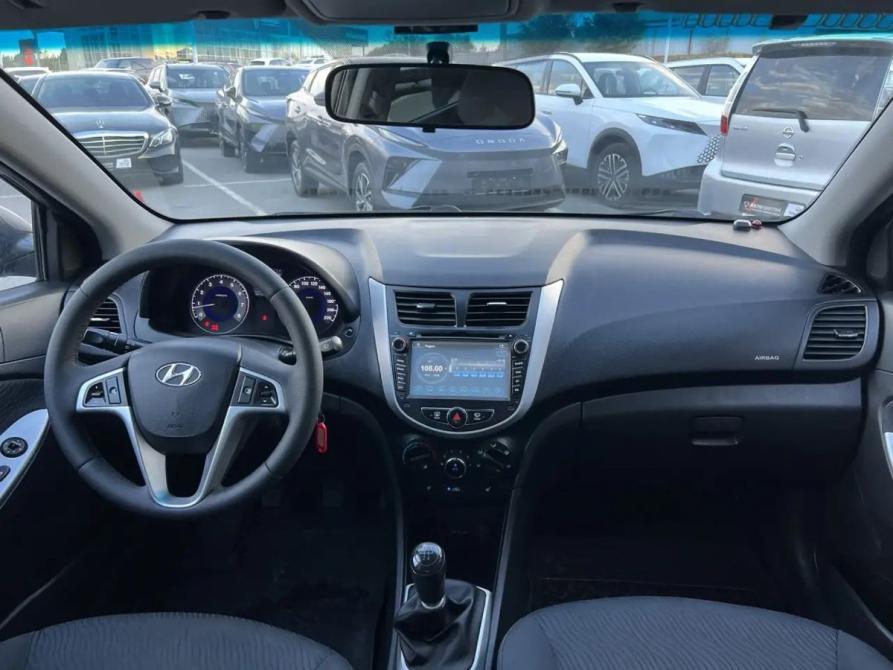 Hyundai Solaris I Волгоград  - изображение 12