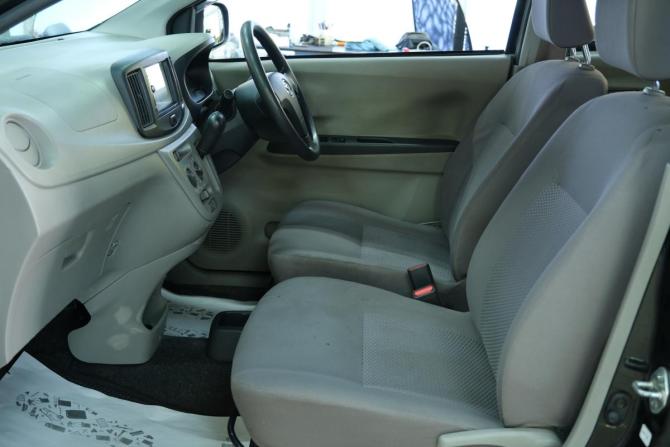 Daihatsu Mira e:S I Рестайлинг с пробегом 2014 года, цена 449 000 рублей, 200890 км, хэтчбек, Автокод Объявления