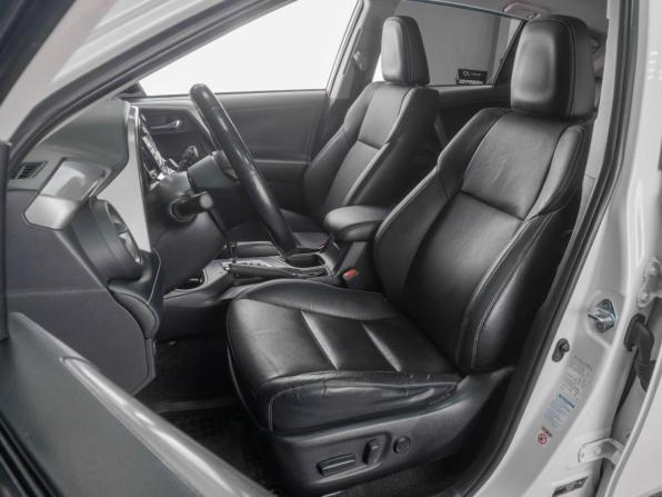 Toyota RAV4 IV (XA40) Рестайлинг с пробегом 2017 года, цена 2 999 000 рублей, 137463 км, внедорожник, Автокод Объявления