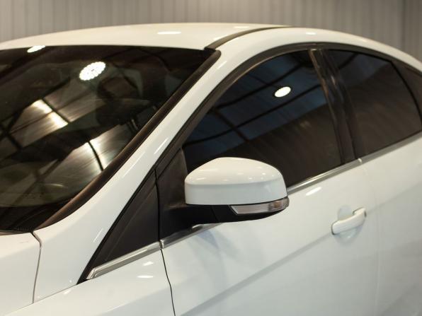 Ford Focus III Рестайлинг с пробегом 2016 года, цена 930 000 рублей, 173702 км, хэтчбек, Автокод Объявления