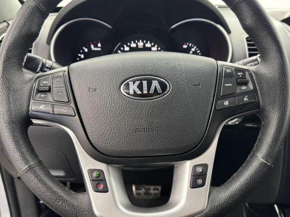 Kia Sorento II Рестайлинг с пробегом 2013 года, цена 1 699 000 рублей, 183662 км, внедорожник, Автокод Объявления