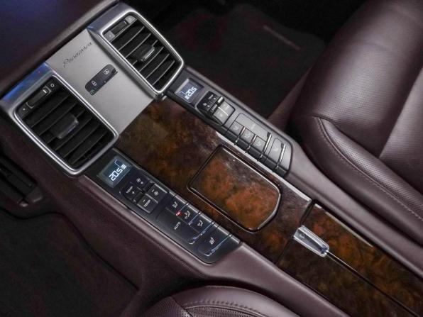 Porsche Panamera I Рестайлинг с пробегом 2014 года, цена 3 399 099 рублей, 171842 км, лифтбек, Автокод Объявления