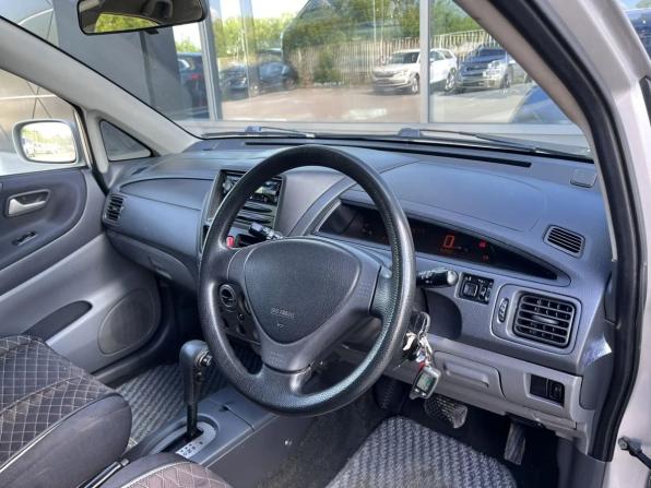 Suzuki Aerio с пробегом 2003 года, цена 350 000 рублей, 416290 км, седан, Автокод Объявления