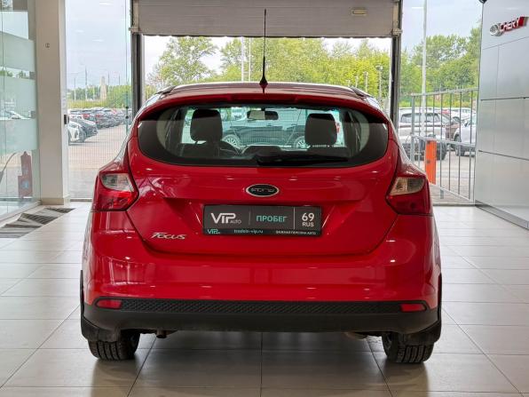 Ford Focus III с пробегом 2012 года, цена 780 000 рублей, 231969 км, хэтчбек, Автокод Объявления