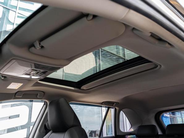 Toyota RAV4 V (XA50) с пробегом 2021 года, цена 3 370 000 рублей, 59325 км, внедорожник, Автокод Объявления