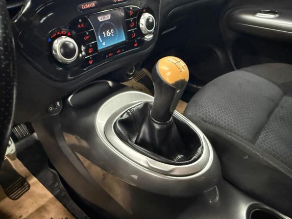 Nissan Juke I с пробегом 2011 года, цена 909 000 рублей, 135647 км, внедорожник, Автокод Объявления