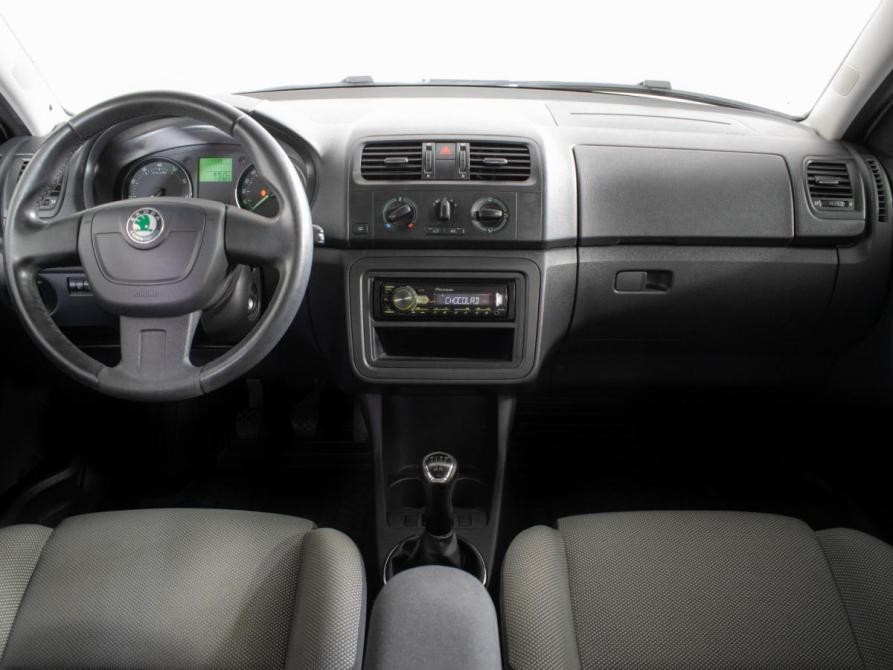 Skoda Fabia II Рестайлинг Москва  - изображение 12