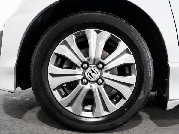 Honda Freed I Рестайлинг с пробегом 2012 года, цена 1 100 000 рублей, 149485 км, компактвэн, Автокод Объявления
