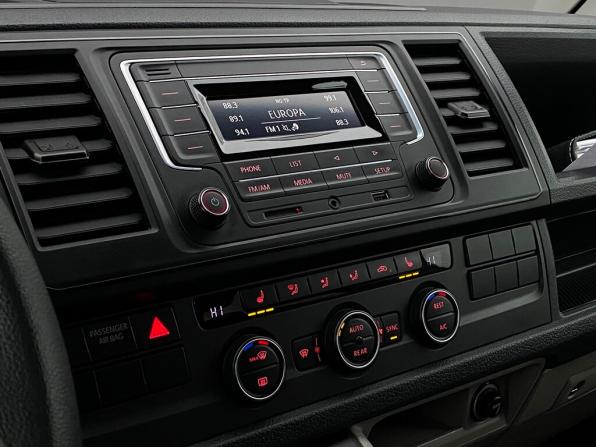 Volkswagen Caravelle T6 с пробегом 2019 года, цена 3 192 300 рублей, 113150 км, минивэн, Автокод Объявления