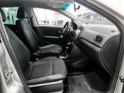 Volkswagen Polo V Рестайлинг Казань  - изображение 35
