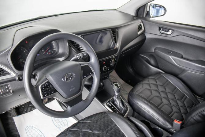 Hyundai Solaris II Рестайлинг с пробегом 2020 года, цена 999 000 рублей, 181235 км, седан, Автокод Объявления