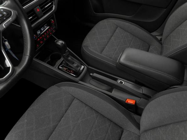 Volkswagen Polo VI с пробегом 2021 года, цена 1 590 000 рублей, 133776 км, лифтбек, Автокод Объявления