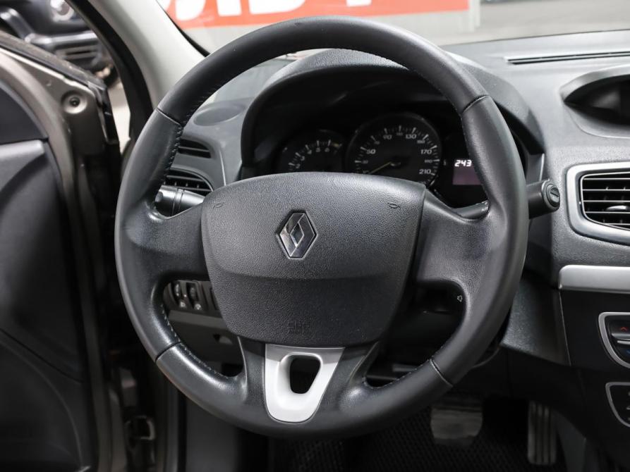 Renault Fluence I Москва  - изображение 17