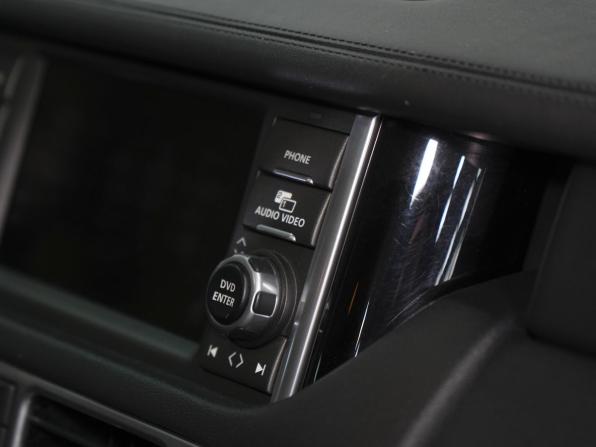 Land Rover Range Rover III Рестайлинг 2 с пробегом 2010 года, цена 2 100 000 рублей, 180000 км, внедорожник, Автокод Объявления